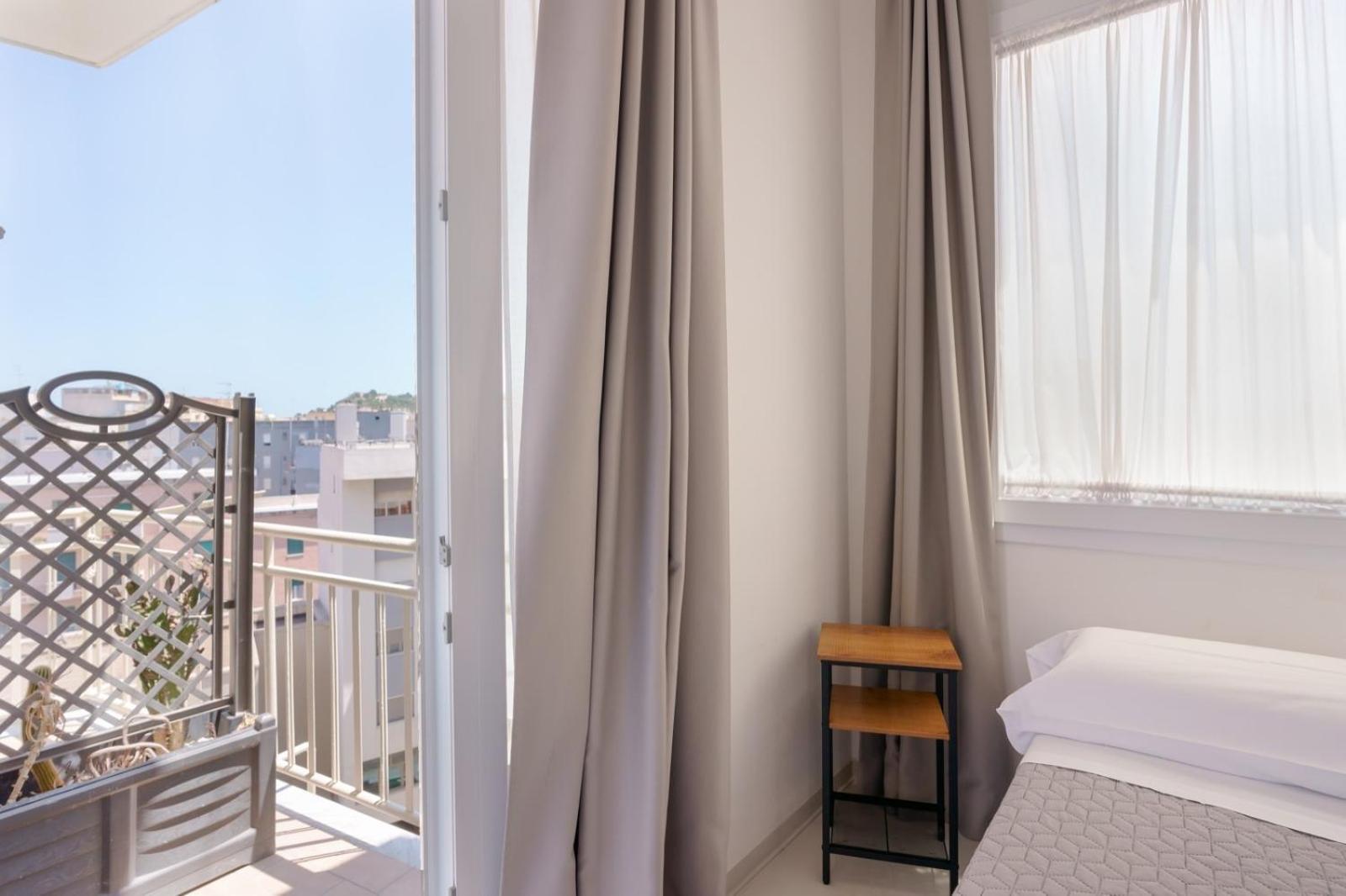 Lumiere Rooms - Eja Sardinia Κάλιαρι Εξωτερικό φωτογραφία